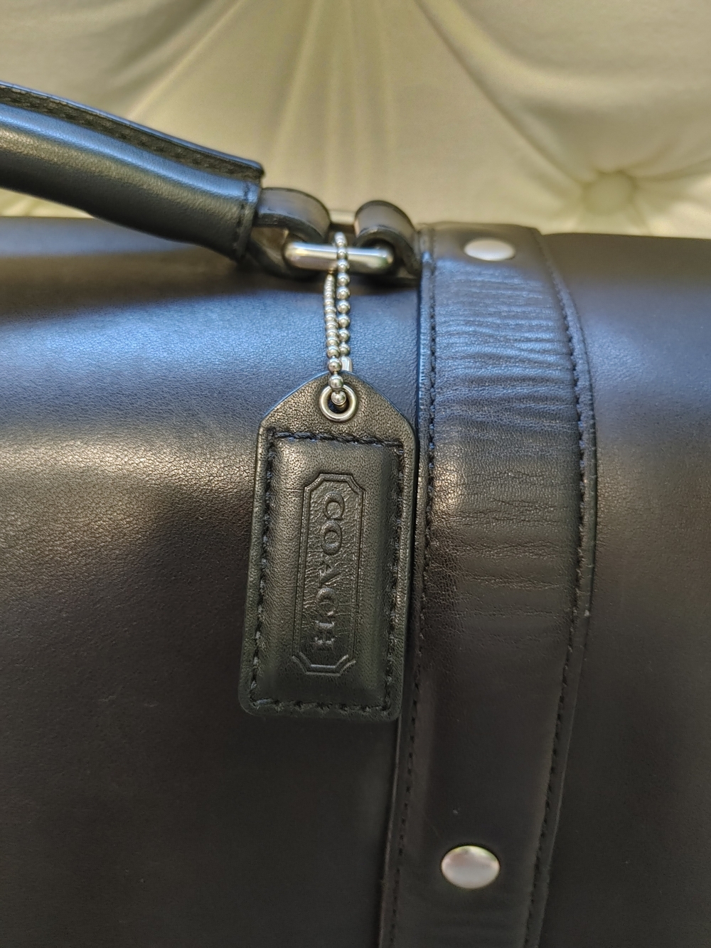 Vintage Coach Black Leather Messenger Bag - Picture 9 of 15